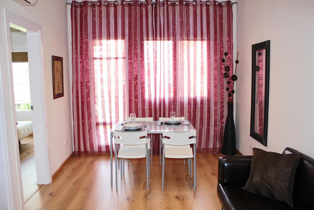 ClassBedroom Gaudí Apartments Barcelona Habitación foto